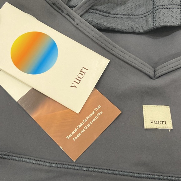 Vuori Mindset Jumpsuit NWT - Picture 3 of 7